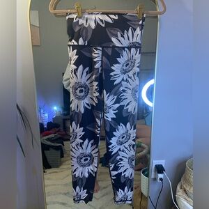 Aerie Chill Play Move Sunflower Legging